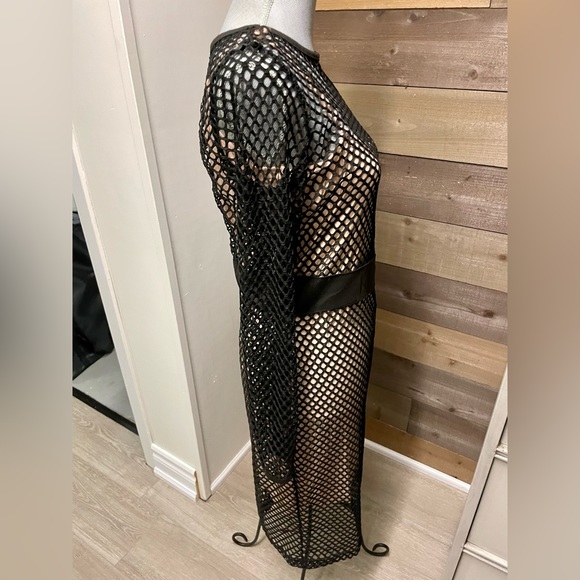 Kardashian Fish Net Dress - Large - Picture 2 of 5